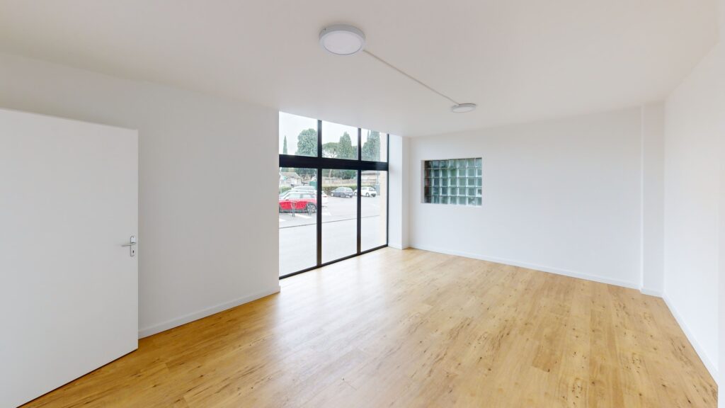 Local Professionnel/Commercial À Louer TOULOUSE MARENGO/JOLIMONT
