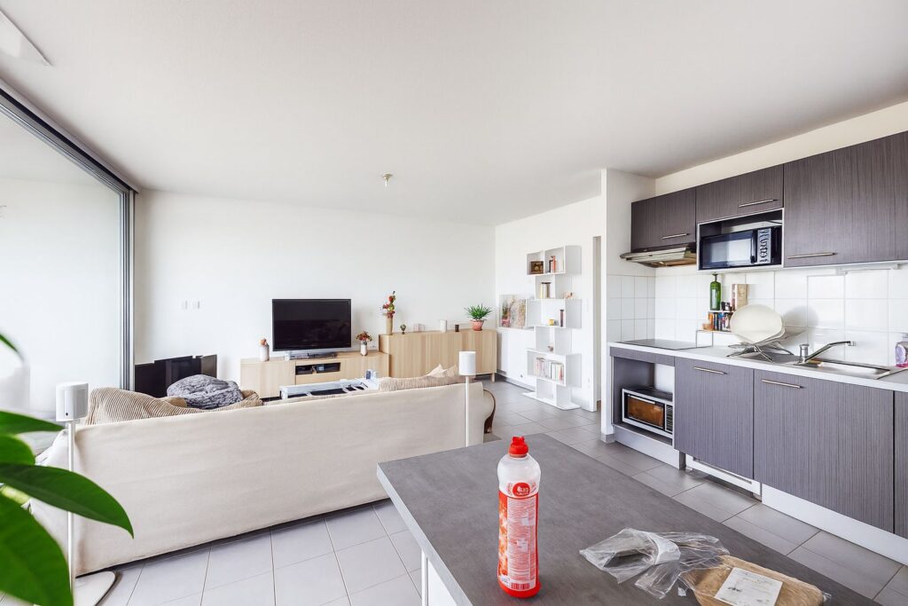 À Vendre - Appartement T3 avec balcon et parkings– Blagnac