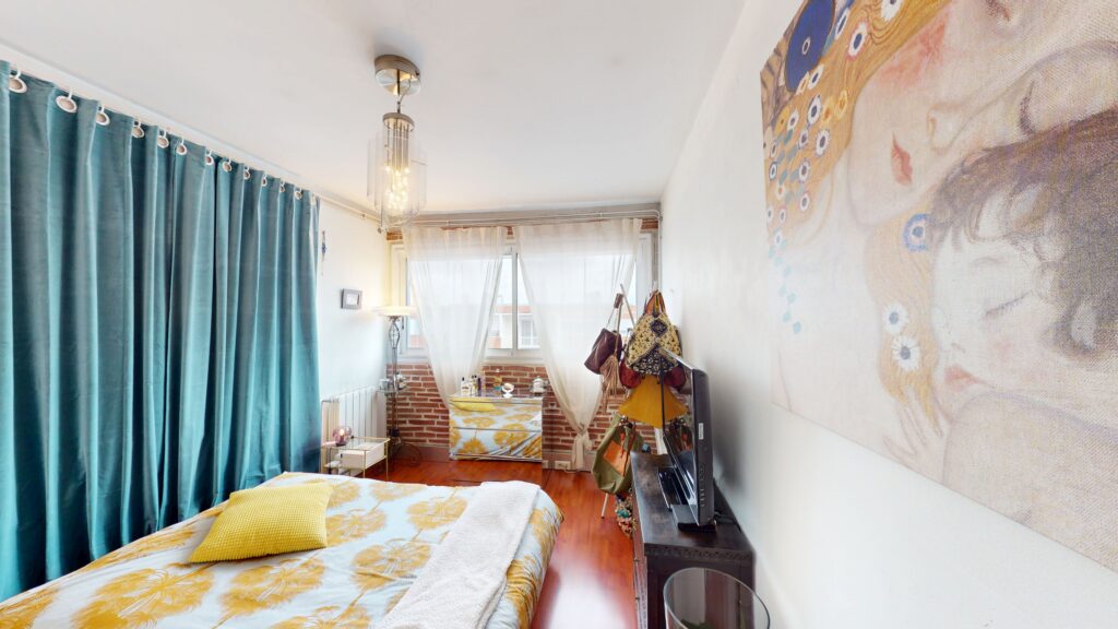 Appartement À Vendre T3 avec ascenseur en très bon état