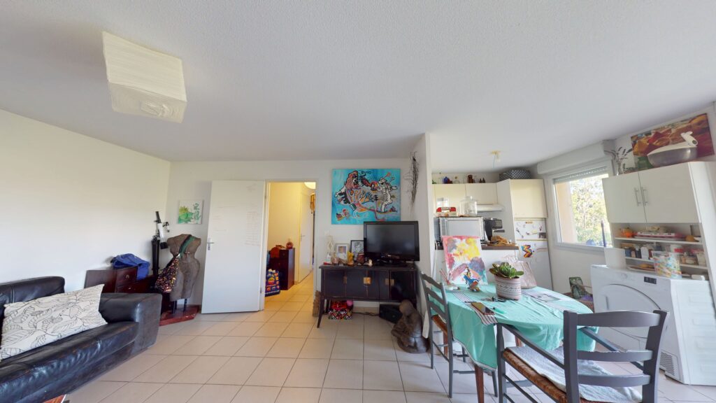 À VENDRE – Appartement T3 de 63,28 m² avec balcon et parking – Toulouse 31200