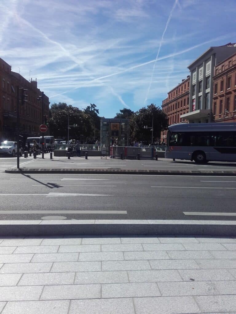 À Vendre – Local de 210 m² à Toulouse – Hyper-centre (Allée Jean-Jaurès)