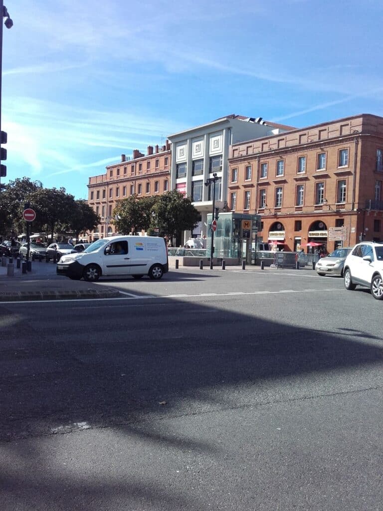 À Vendre – Local de 210 m² à Toulouse – Hyper-centre (Allée Jean-Jaurès)