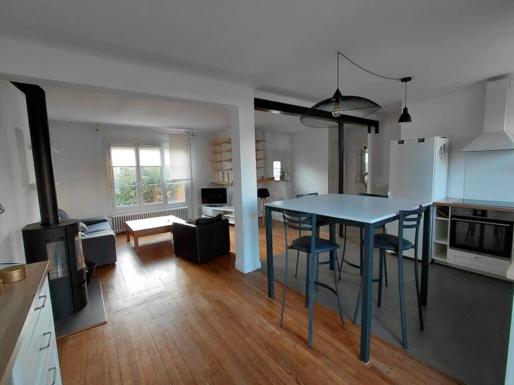 Toulouse Croix Daurade - Maison meublée À Louer 86 m² avec jardin piscine garage