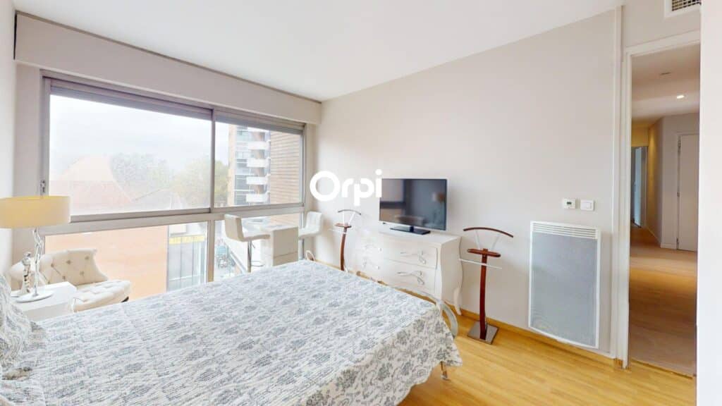 À Vendre – Appartement T5 de 150 m² avec balcon, 2 parkings et cave – Quartier Saint-Georges, Toulouse