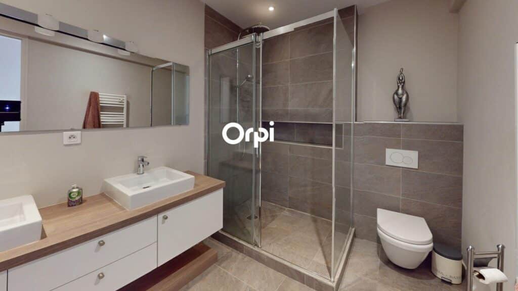 À Vendre – Appartement T5 de 150 m² avec balcon, 2 parkings et cave – Quartier Saint-Georges, Toulouse