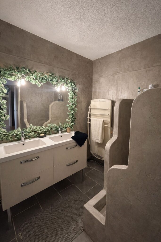 Appartement À Vendre T2 avec balcon et parking