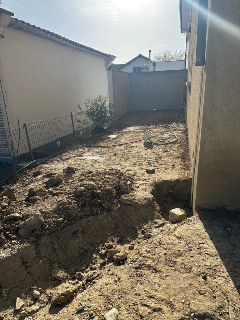 Maison à vendre 140 m² avec beaucoup de potentiel.