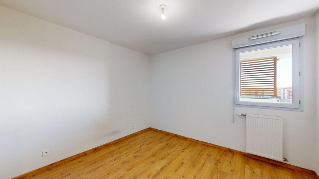 A VENDRE - Appartement T2 avec balcon et stationnements à Launaguet