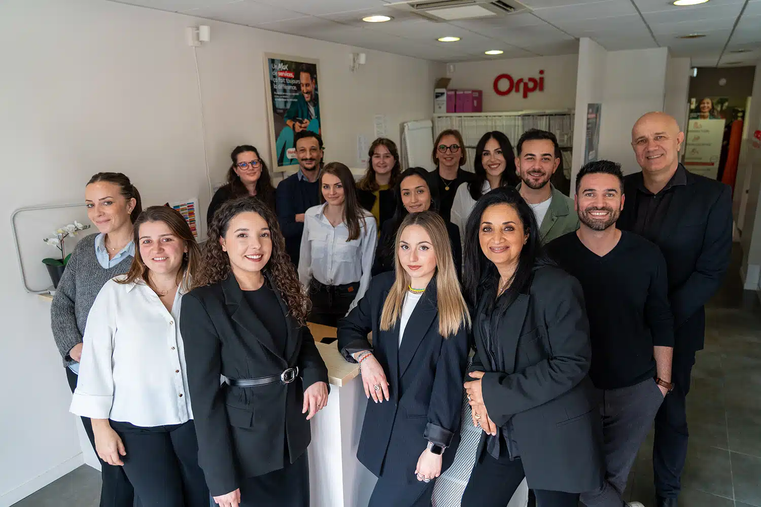 orpi amplitude immobilier photo équipe agence