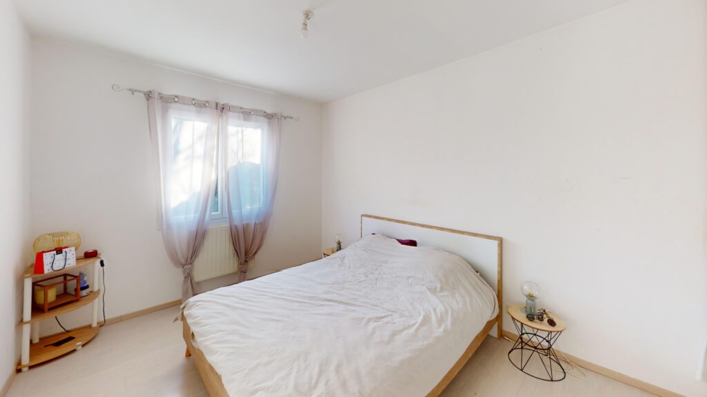 Maison T5 À Vendre PLAIN-PIED Garage