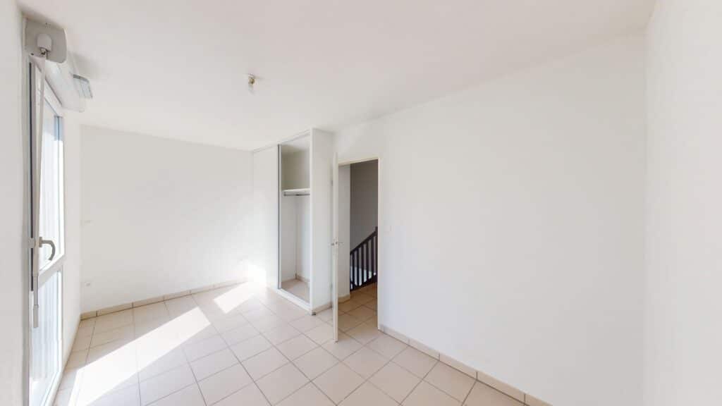 LAUNAGUET - VILLA T3 DUPLEX DE 65M2 AVEC JARDIN ET 2 PARKINGS