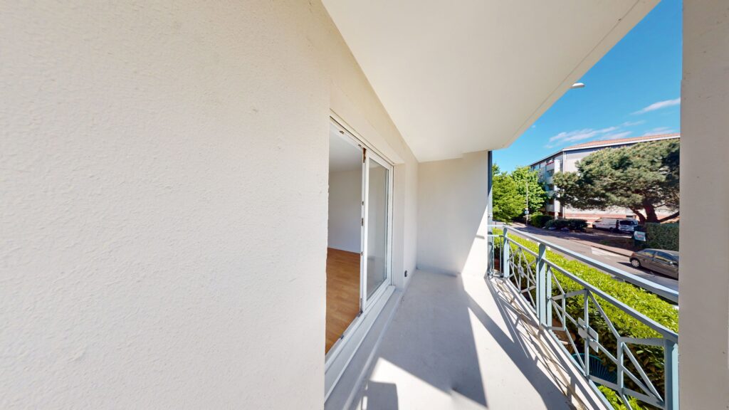 Appartement Toulouse 3 pièce(s) de 66 m² avec balcon ascenseur parking exposé Sud Est