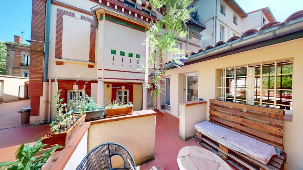 T2 CHALETS EN CHARTREUSE + TERRASSE - DPE C