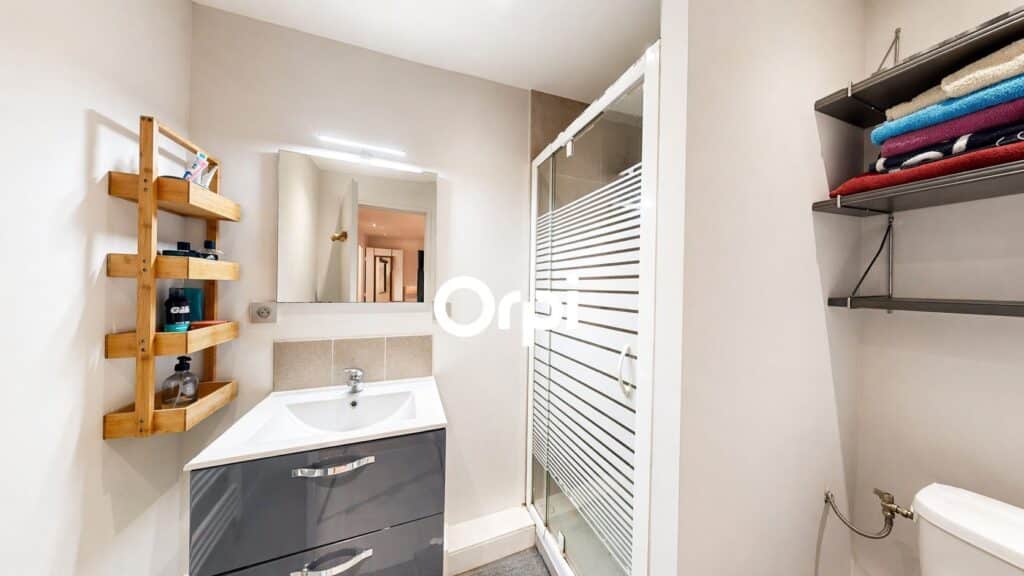 T2 CHALETS EN CHARTREUSE + TERRASSE - DPE C