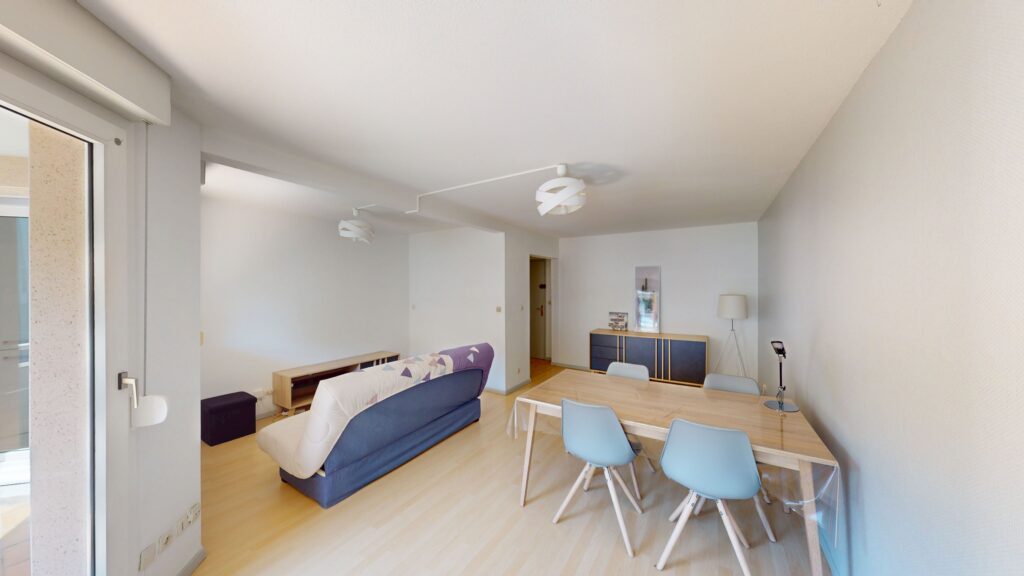 Appartement À Louer T2 62 m2