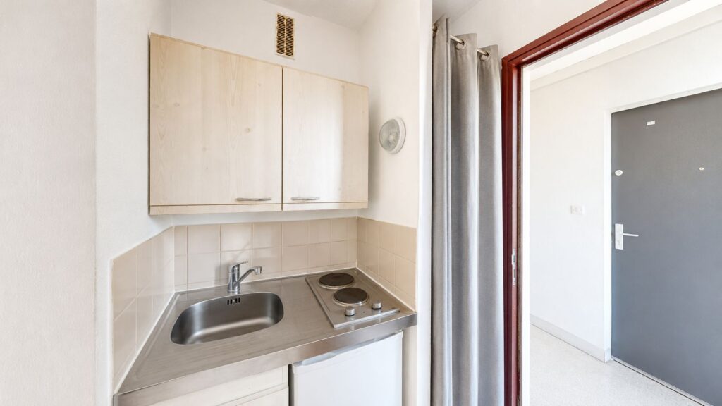 Toulouse Rangueil / Salade Ponsan – T1 meublé avec balcon et parking libre