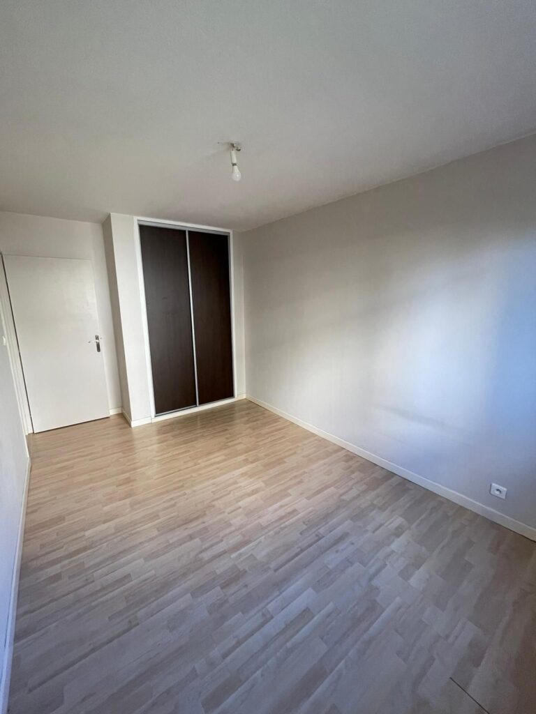 TOULOUSE, T3 de 79m² avec cave et parking