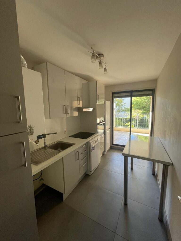 TOULOUSE, T3 de 79m² avec cave et parking