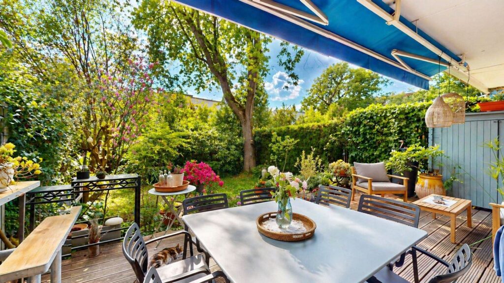 TOULOISE ROSERAIE APPARTEMENT DUPLEX T5 AVEC JARDIN CAVE & 2 PARKINGS